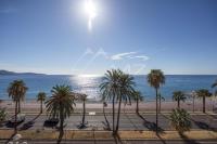 Luxury apartment with sea view on the first line Promenade des Anglais - Chambres d'hôtes Nice