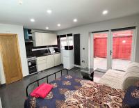 B&B Hayes - Full Studio Near Heathrow Airport & London - Bed and Breakfast Hayes