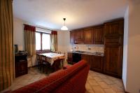 Two-Bedroom Apartment with Terrace (5 Adults)