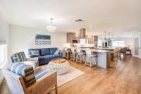 Naples Vacation Home: Private Pool + Hot Tub! - Chambres d'hôtes Naples