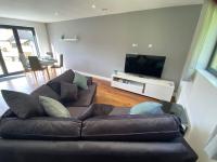 Cedar Garden Cottage - B&B East Chinnock