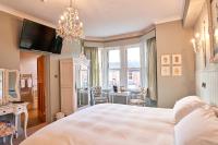 Deluxe Zimmer mit Kingsize-Bett