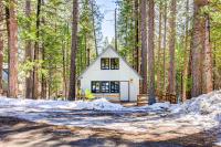 California Cabin Rental - Hike, Ski, Boat! - B&B