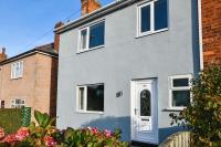 Long stay 3 bed house - 6 x beds & free parking - B&B
