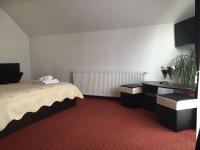 Chambre Lit King-Size avec Balcon