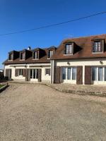 B&B Genouillac - Maison de vacances - Bed and Breakfast Genouillac