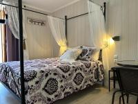 Double Room with Private External Bathroom (Single Occupancy)