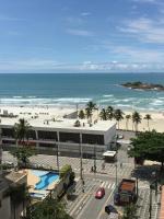 Apto na Praia de Pitangueiras - B&B Guarujá