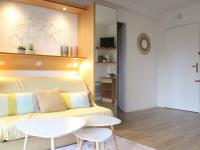 B&B La Rochelle - Appartement La Rochelle, 2 pièces, 4 personnes - FR-1-246-524 - Bed and Breakfast La Rochelle