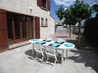 Spacieuse maison 4 pièces, 8 couchages, terrasse, parking privé, proche Marseillan plages - FR-1-326-420 - B&B
