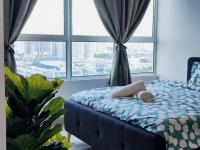 Balinese Seaview Trevor Amber Suite - B&B Malacca