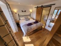 Couples Gem - Sensational views Nr Morzine - B&B La Côte-d'Arbroz