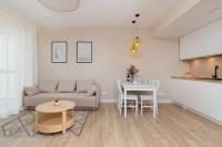 B&B Gdynia - Beaufort Estate Apartment by Renters - Bed and Breakfast Gdynia