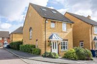 Beautiful 4 bedrooms house private parking & garden 7 min from tube - B&B London