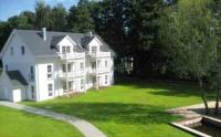 Louisenhof Ferienapartments und Wellness - Chambres d’hôtes Burg