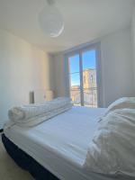 Appartement deux chambres centre historique avec ascenseur et garage - B&B Manosque