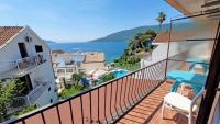 Deluxe Triple Room with Sea View