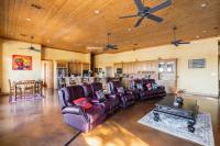 Texas Ranch House with 5 Bedroom and Fish Pond - Ferienwohnung