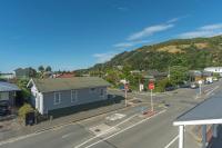 Trendy Townhouse - B&B Nelson