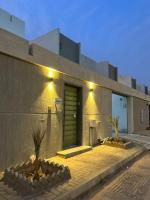 فيلا ثلاث طوابق وخمس غرف نوم - B&B Riyad