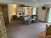 Kamer met Kingsize Bed