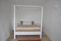 One-Bedroom House - Pet Friendly