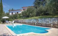 B&B Marti - Awesome Apartment In Marti Pi With Outdoor Swimming Pool - Bed and Breakfast Marti