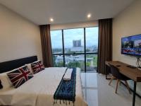 B&B Kuching - Lovely Kozi Square Studio Bedroom with Pool LV5C - Bed and Breakfast Kuching