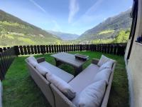 Cozy apartment w a view & own garden - B&B