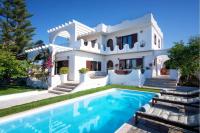 B&B Epano Vatheia - Luxury Villa Rosita w heated pool - Nature and Relax - Bed and Breakfast Epano Vatheia