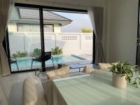 Villa con piscina privada