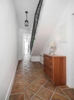 Apartment mit Balkon