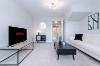 Lovely three bed home Manchester - B&B Heywood