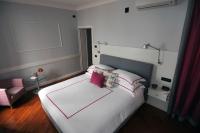 Red Junior Suite