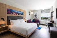 ALOFT, Guest room, 1 King, City view