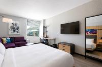 ALOFT, Guest room, 1 King, City view