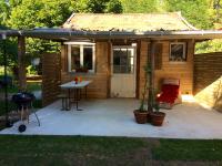 Charmant chalet à Sanguinet avec jardin et terrasse - B&B Sanguinet