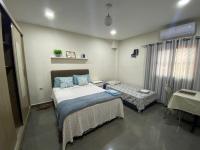 B&B Ciudad del Este - Agradable dormitorio en suite con estacionamiento privado - Bed and Breakfast Ciudad del Este