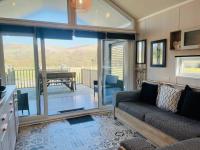 Meadow Retreat - Ferienwohnung Rhayader