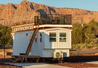 B&B Apple Valley - Aloha Tiny Home - Bed and Breakfast Apple Valley