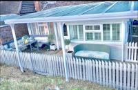 A unique, off-grid Eco Friendly Beach House. - B&B