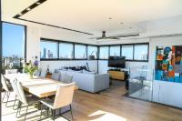 4BDR - Stunning & Magnificent Duplex Penthouse TLV - Bed and Breakfast Tel Aviv