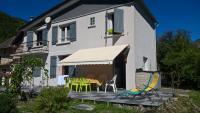 B&B Ustou - la maison blanche - Bed and Breakfast Ustou