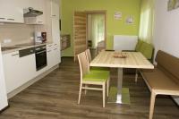 Apartment mit 2 Schlafzimmern und Balkon oder Terrasse