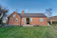 Host & Stay - Gleanings - B&B Bredon