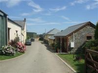 Frankaborough Farm Holiday Cottages - Chambres d’hôtes Virginstow
