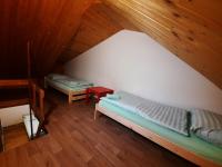 Camera Familiare con Bagno Privato