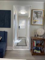 Spacious 1 Bedroom Cottage Close to Everything 1 - Ferienwohnung Edgecomb