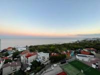 44 Pearl Stylish 1-bedroom Apartment - B&B Odessa