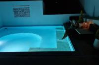 Villa piscine balnéothérapie et jacuzzi entièrement privée - Chambres d’hôtes Barras